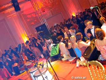 Wien: Salsaball - anklicken zum Vergrößern - click to enlarge