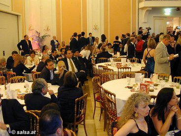 Wien: Salsaball - anklicken zum Vergrößern - click to enlarge