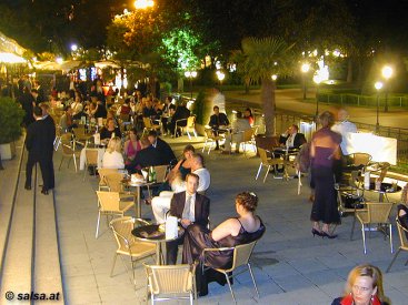 Wien: Salsaball - anklicken zum Vergrößern - click to enlarge