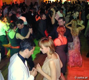 Wien: Salsaball - anklicken zum Vergrößern - click to enlarge