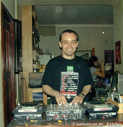 Salsa im artLabor, Dresden (anklicken zum Vergrößern, mit ALT+F4 wieder schliessen)