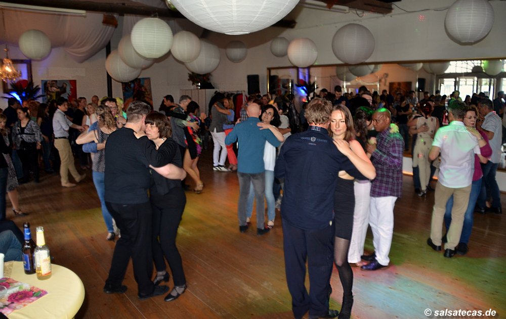 Salsa am Pfingstsonntag (15.5.16) im Zollhaus, Willich-Kaarst bei Düsseldorf